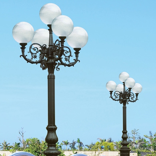 南通現(xiàn)代庭院燈